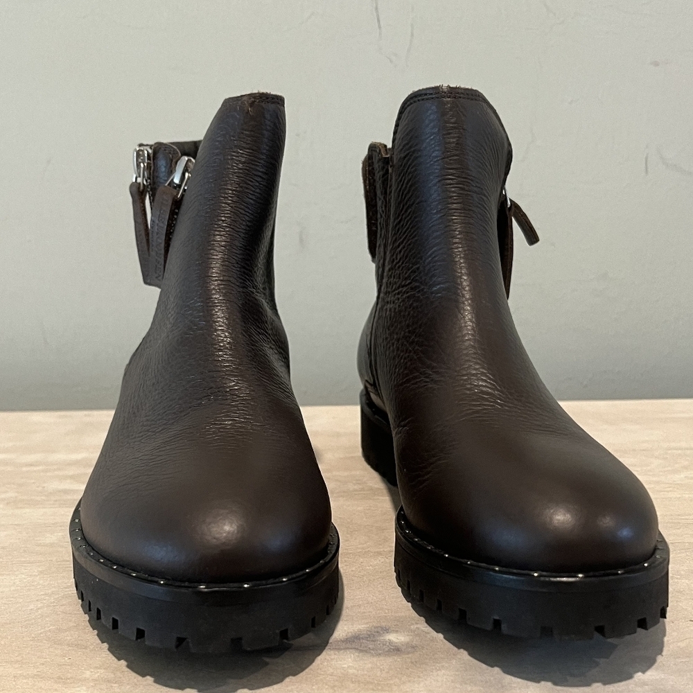 Ilsa Jacobsen Brown Leather‎ Chelsea Zip Ankle Up Boot Size 7.5US/38EU/5UK.… - Picture 5 of 16